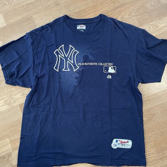 3pc Mens New York Yankees T-Shirts Lot Size L/XL Mitchell & Ness Majestic Bundle - Picture 5 of 10